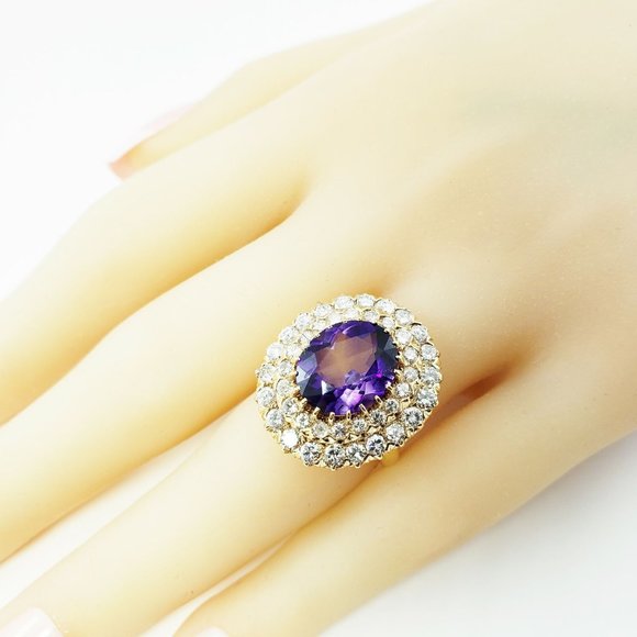 14 Karat Yellow Gold Amethyst and Diamond Ring - Picture 8 of 8
